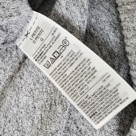 NWOT Gap Soft Spin Cropped Hoodie Size LP - Picture 9 of 13